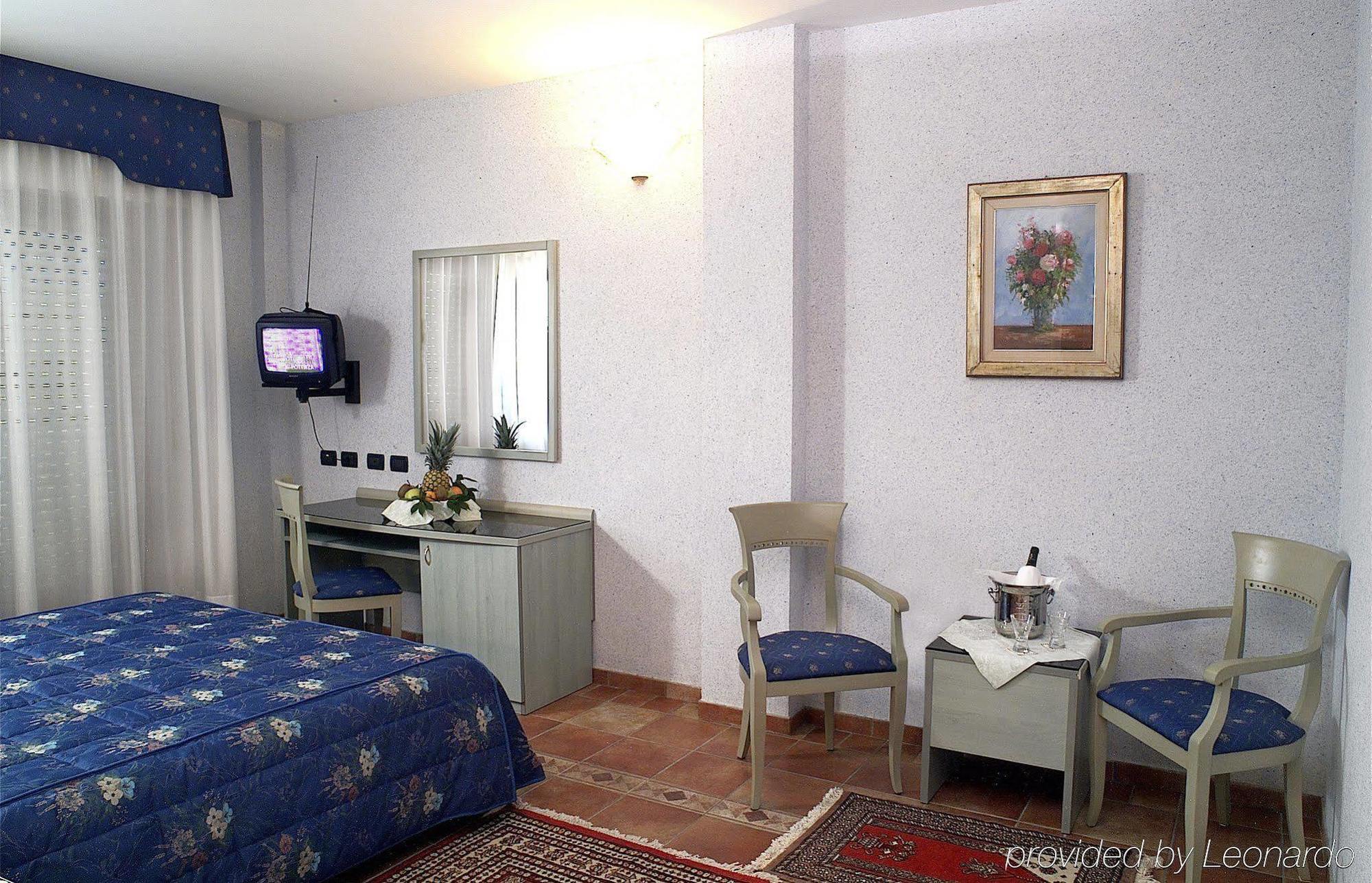 Hotel San Giorgio Sangano Rum bild